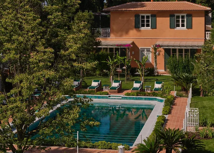 America - Adults Only 5*