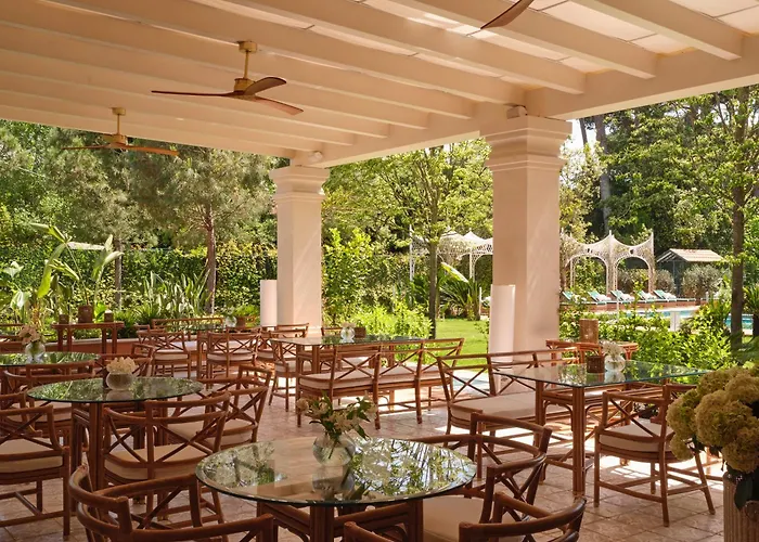 Hotel America - Adults Only